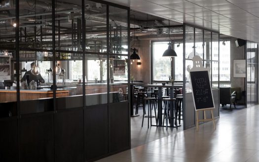 Studio Executive AIA