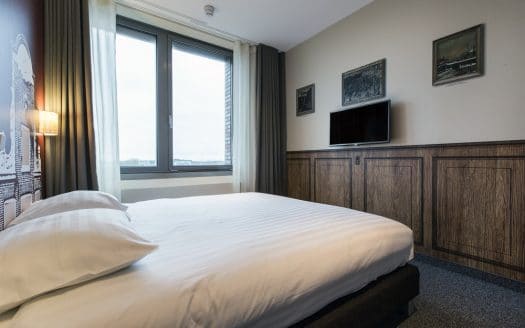 One Bedroom AIA