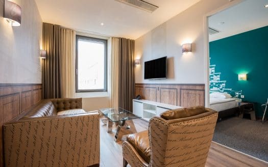 One Bedroom AIA