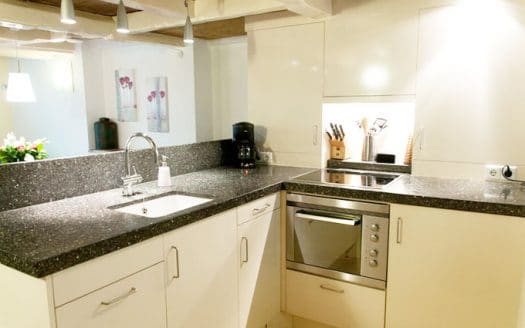 Raamgracht Canal Studio II