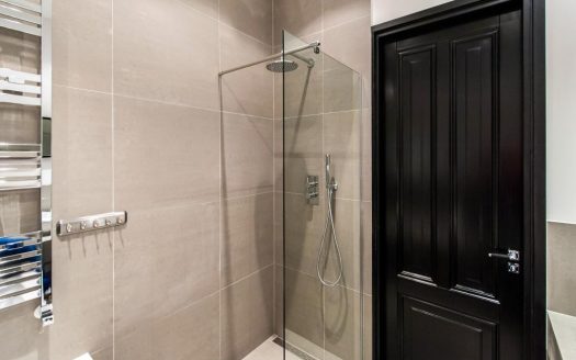 Tropen Apartment 4