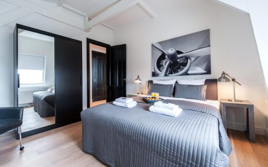 Tropen Apartment 8