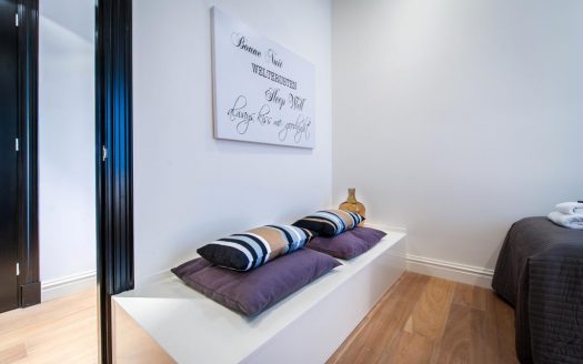 Tropen Apartment 8